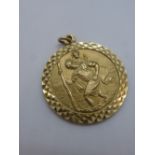 9ct gold circular pendant, marked 375, approx 9.8g