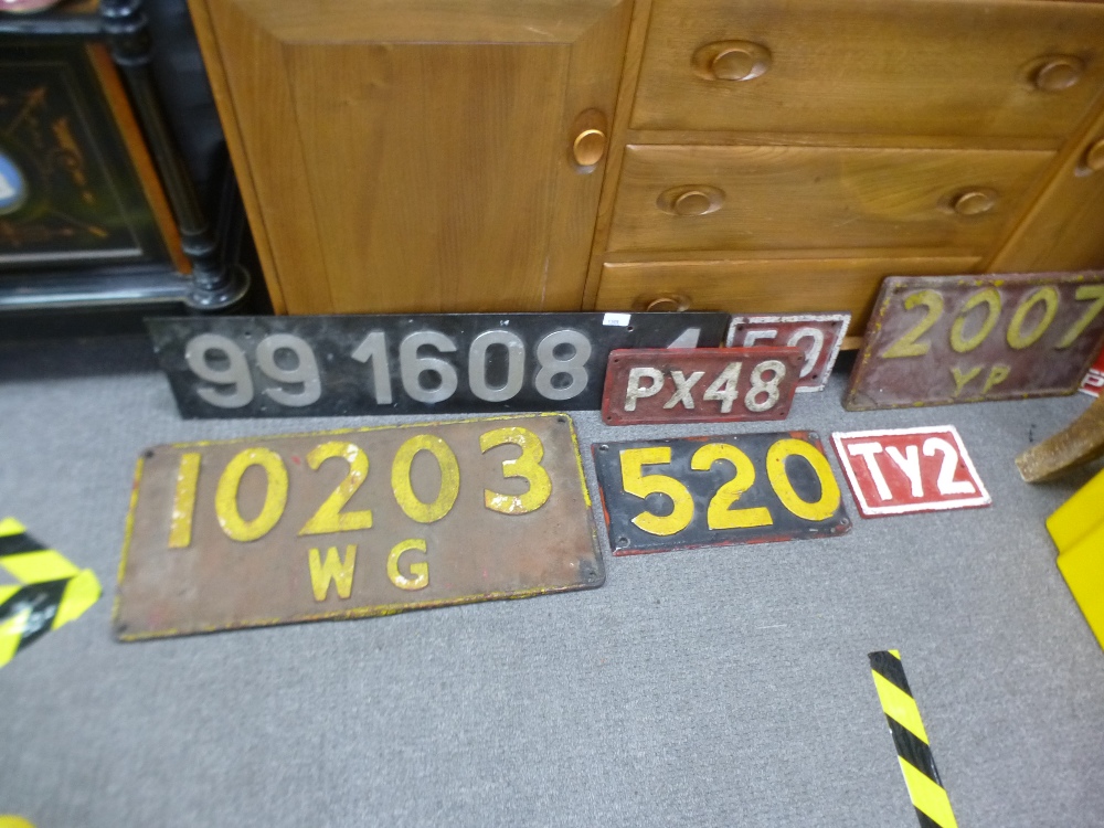 A quantity of old cast iron Train engine plates and similar - Image 3 of 3