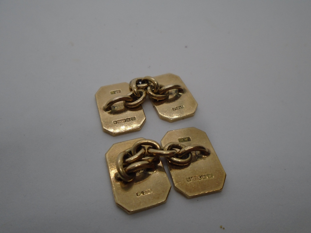 Pair of 9ct yellow gold cufflinks, marked 375, weight approx 12.7g - Bild 2 aus 3