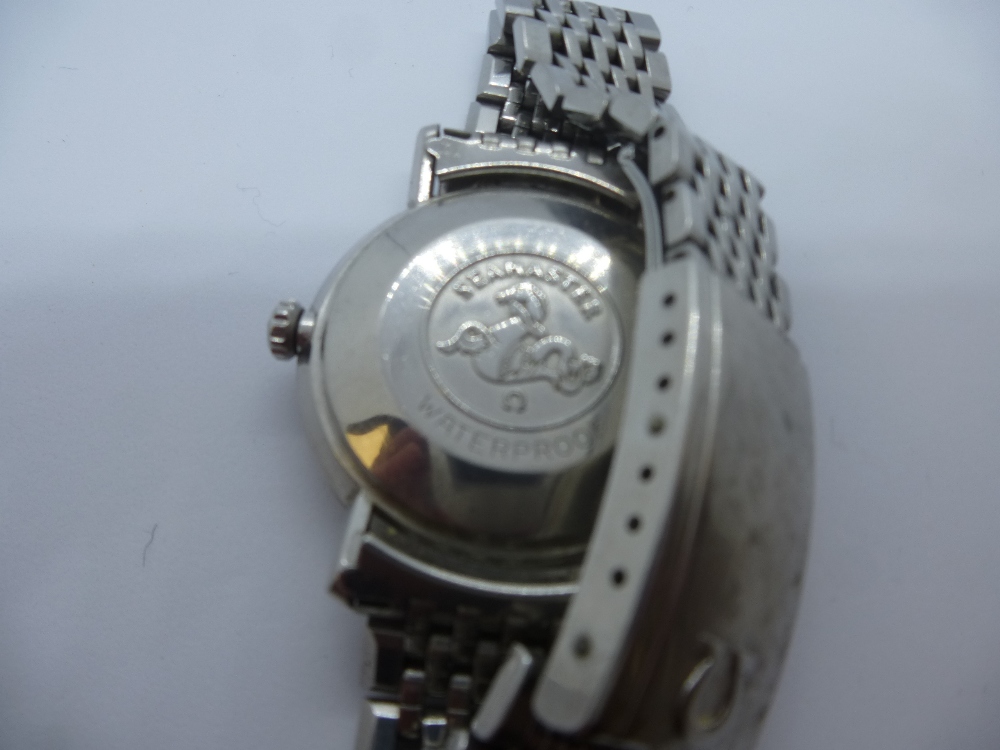 Vintage gents 'OMEGA' Seamaster, on stainless steel OMEGA strap, ticking - Image 3 of 4