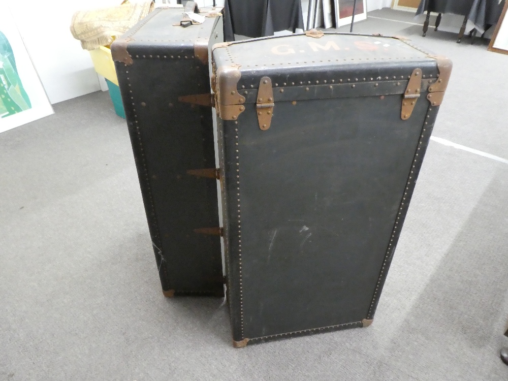 An early 20th century wardrobe travelling trunk by the Osh Kosh Trunk Company - Image 2 of 2