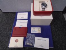 An Omega Seamaster 2002 wristwatch complet with original box, warranty card, booklets,