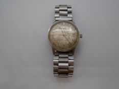 Vintage Gents stainless steel Omega Seamaster wristwatch, with stainless bracelet, champagne face