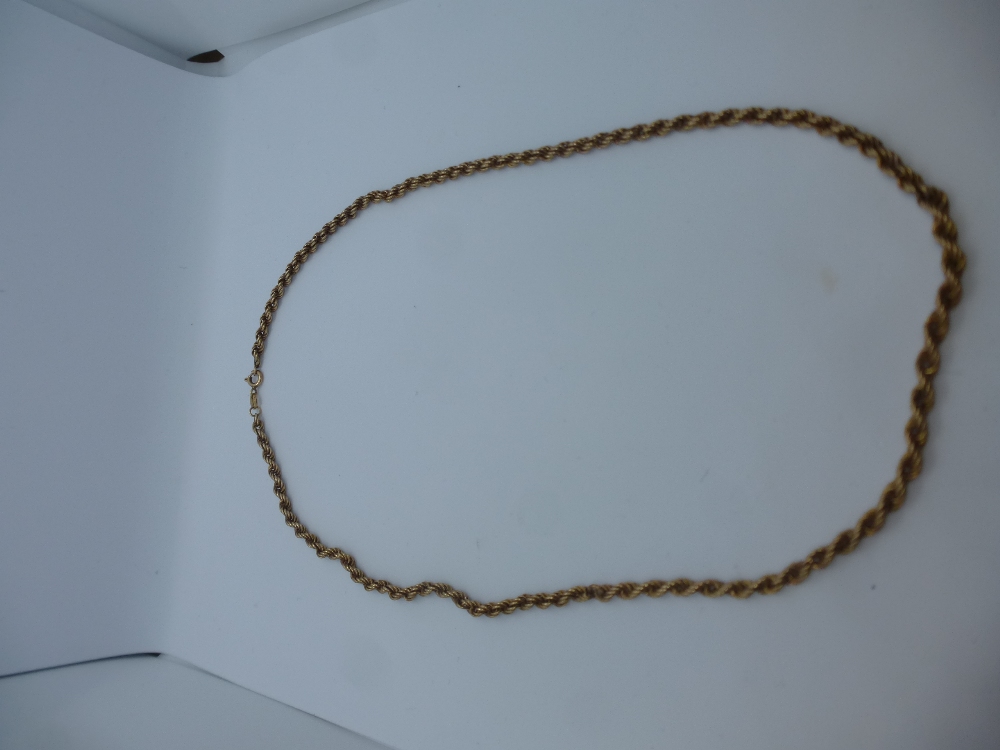 9ct yellow gold ropetwist necklace, marked 375, 52cm weight approx 6.4g - Bild 2 aus 3