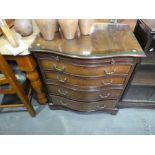 Mahogany bowfront chest of 4 drawers