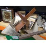 A box of stereoscope viewers and cards