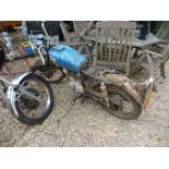 HONDA CB125 motorbike, with log book