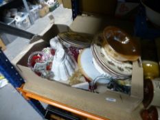 Stoe bed warmers, brass coal bucket, Grand National Aynsley plate, china jelly mould, Hoes Street