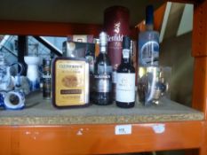 A quantity of Alcohol to include cased Glenfiddich 15 year aged, pure grain Vodka, boxed Drambuie,