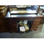 Vintage mahogany pedestal desk, with tooled leather above 9 drawers