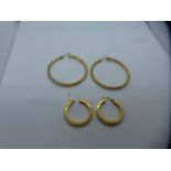 Two pairs of 9ct yellow gold hoop earrings, both marked 375, weight approx 6g