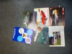 A small quantity of 1950'60s car brochures