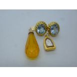 Pair of 18ct yellow gold Aquamarine stud earrings, gold amber coloured pendant, etc