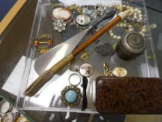 A tray of vintage costume jewellery to include a silver Victorian Diamond Jubillee brooch, cameo