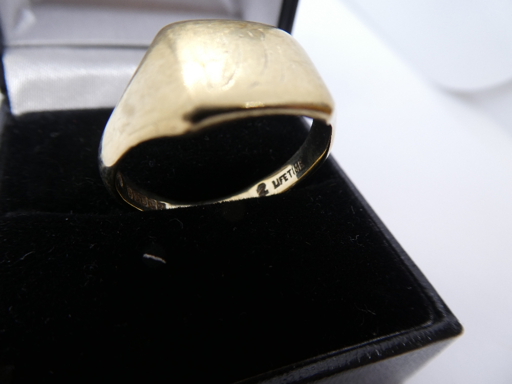 9ct yellow gold gent's signet ring, size Y, marked 6g - Image 2 of 3