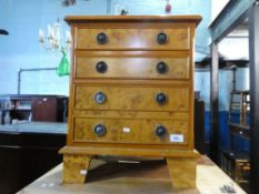 Small bedside chest of 3 drawers, Birds Eye Maple wood