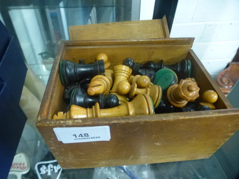 Early 20th Century ebony and boxwood chess set in its original case, incomplete - missing 4 knights,