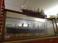 Mixed collection of Diecast models of ships and planes. Some in wooden cases and some loose quantity