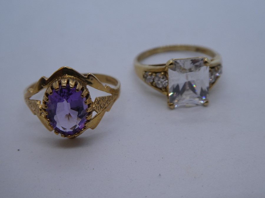 Two contemporary 9ct yellow gold dress rings, one set with an amethyst, size Q, gross weight approx