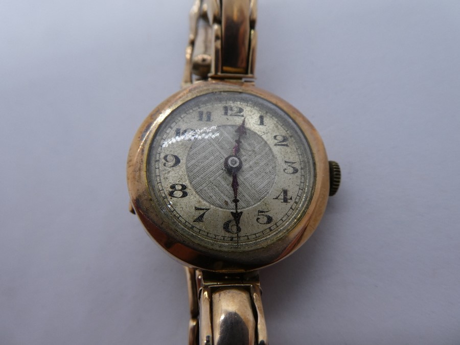 Vintage 9ct yellow gold ladies 15 Jewell wristwatch in 375 marked case, on 9ct yellow gold adjustabl - Image 2 of 6