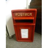 Red postbox (270mm deep)