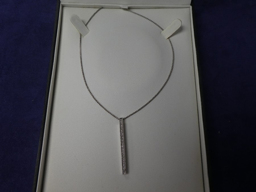 Contemporary cased silver necklace, the pendant hung with diamond chips, marked 925 - Image 3 of 5