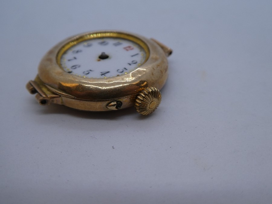 9ct yellow gold watch marked 375.  The back inscribed J.E.R. & M.Mc.W.B. 4th Aug, 1908 TO AWB, AF, n - Image 2 of 5