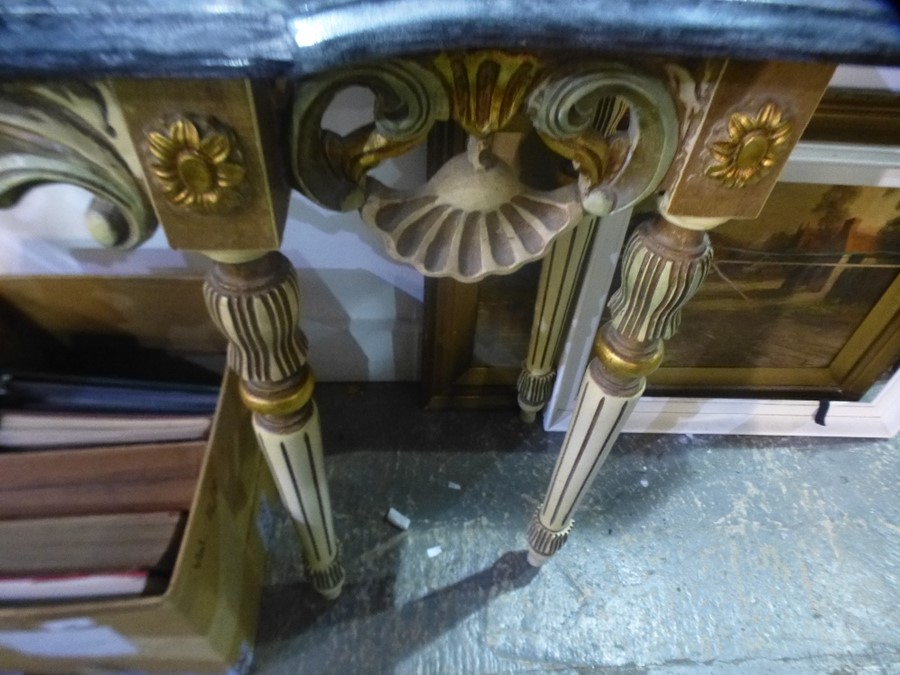 A French style hall table having marble top and a similar mirror - Image 3 of 3