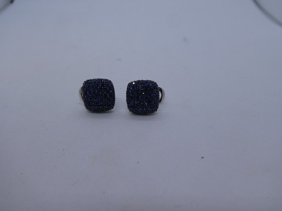 Pair of 14K white gold square Sapphire set earrings, marked 14K, weight approx 8g - Image 4 of 5