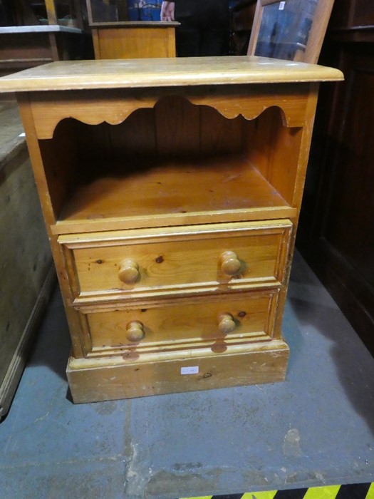 Two modern pine bedside chests