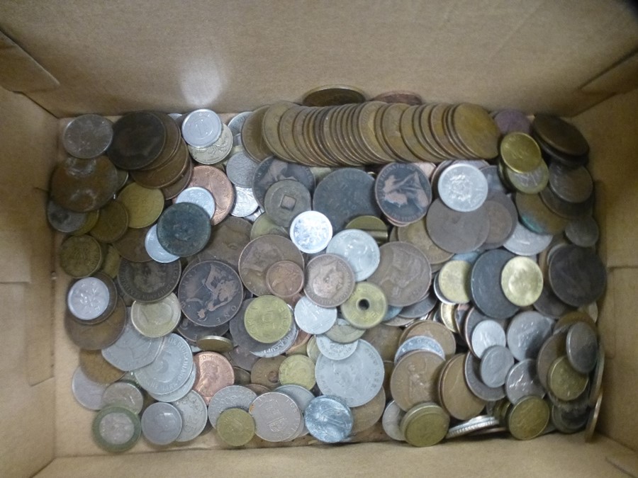 Quantity of coinage, mainly Continental and 20th Century