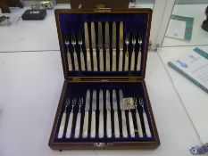 Allen and Darwin Edwardian hallmarked silver set of twelve dessert knives and forks with Mother of P