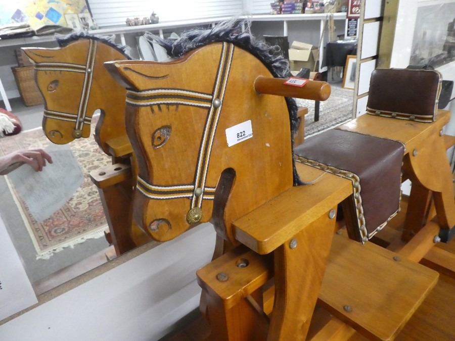 A child's wooden rocking horse - Image 2 of 3