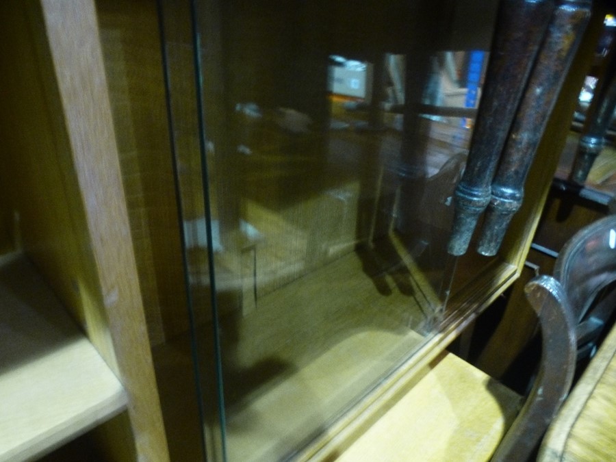 an oak bookcase having sliding glass doors, and a similar small sideboard - Image 3 of 5