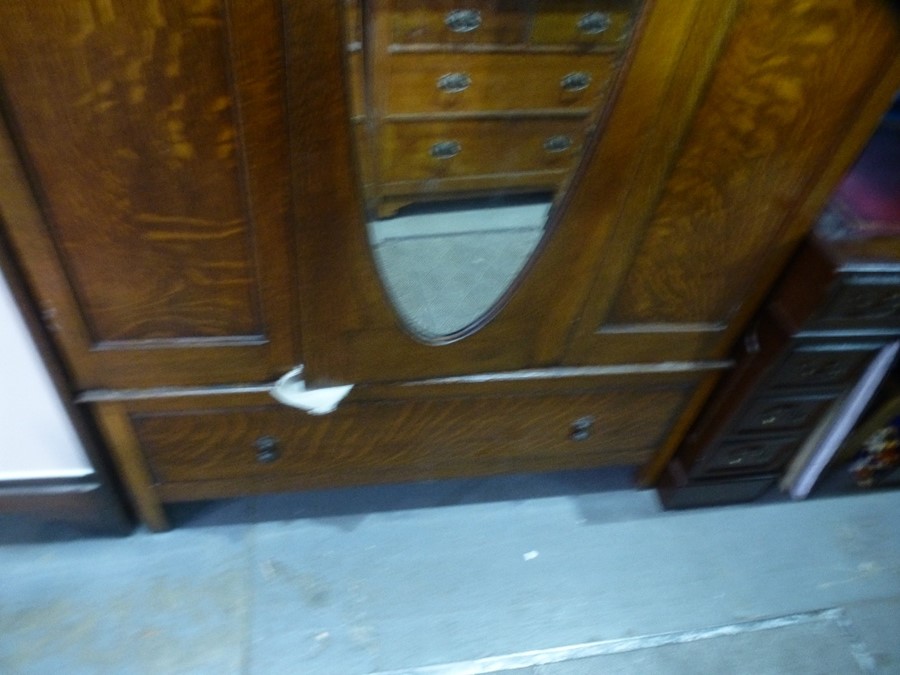 Two 1930's Oak wardrobes - Image 4 of 9