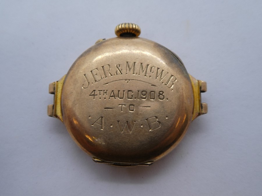 9ct yellow gold watch marked 375.  The back inscribed J.E.R. & M.Mc.W.B. 4th Aug, 1908 TO AWB, AF, n - Image 3 of 5