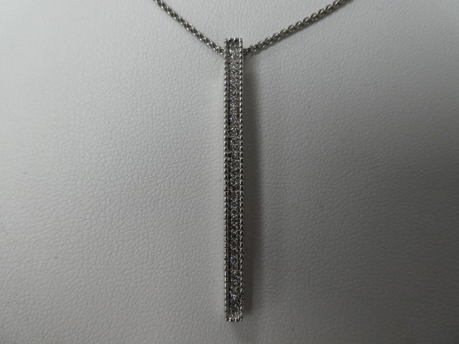 Contemporary cased silver necklace, the pendant hung with diamond chips, marked 925 - Image 4 of 5