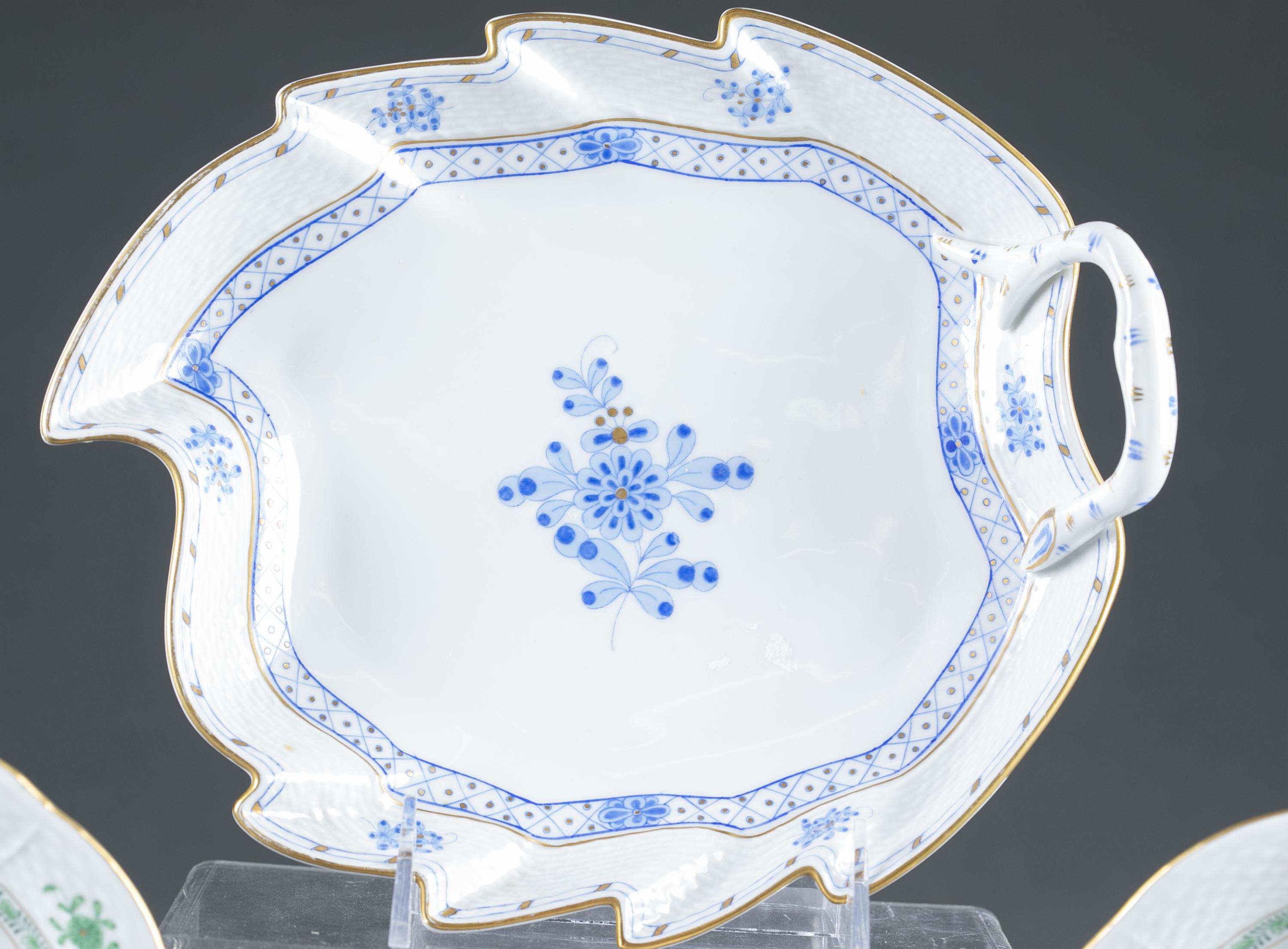 4 Herend "Blue Garden" & "Chinese Bouquet" pieces. - Image 5 of 10