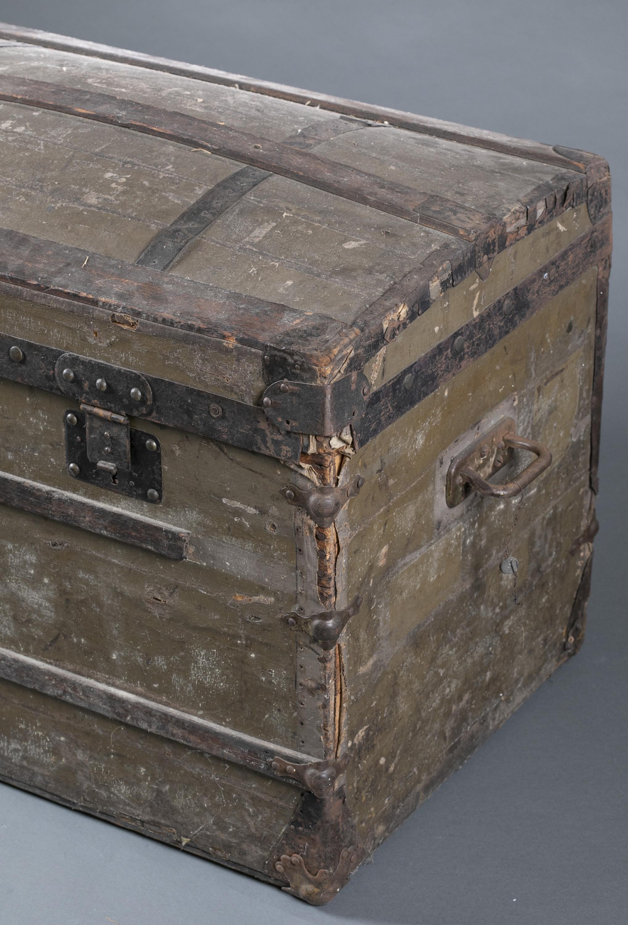 Louis Vuitton, "Trianon" trunk, 1860's. - Image 3 of 8