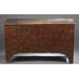 6-Board putty-paint chest, 19th century.