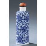 Blue and white porcelain snuff bottle, 19th c.