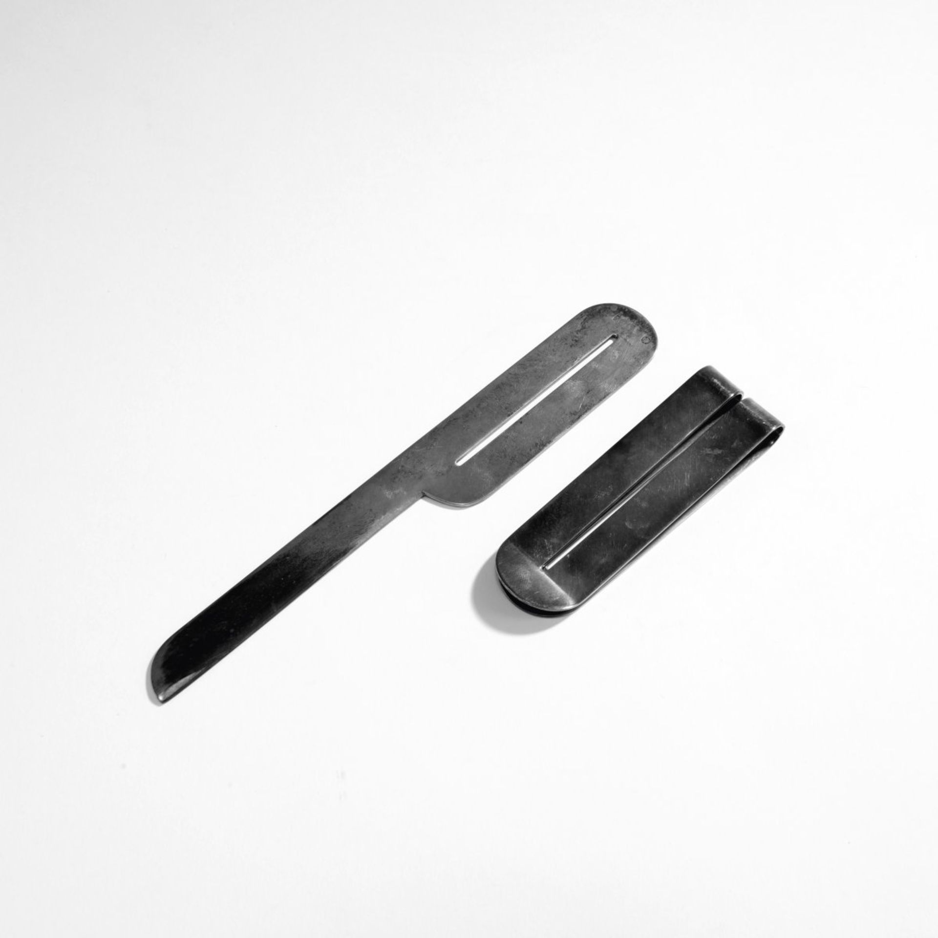 L.Vignelli;M.Vignelli, Paper clip/paper knife, 1972