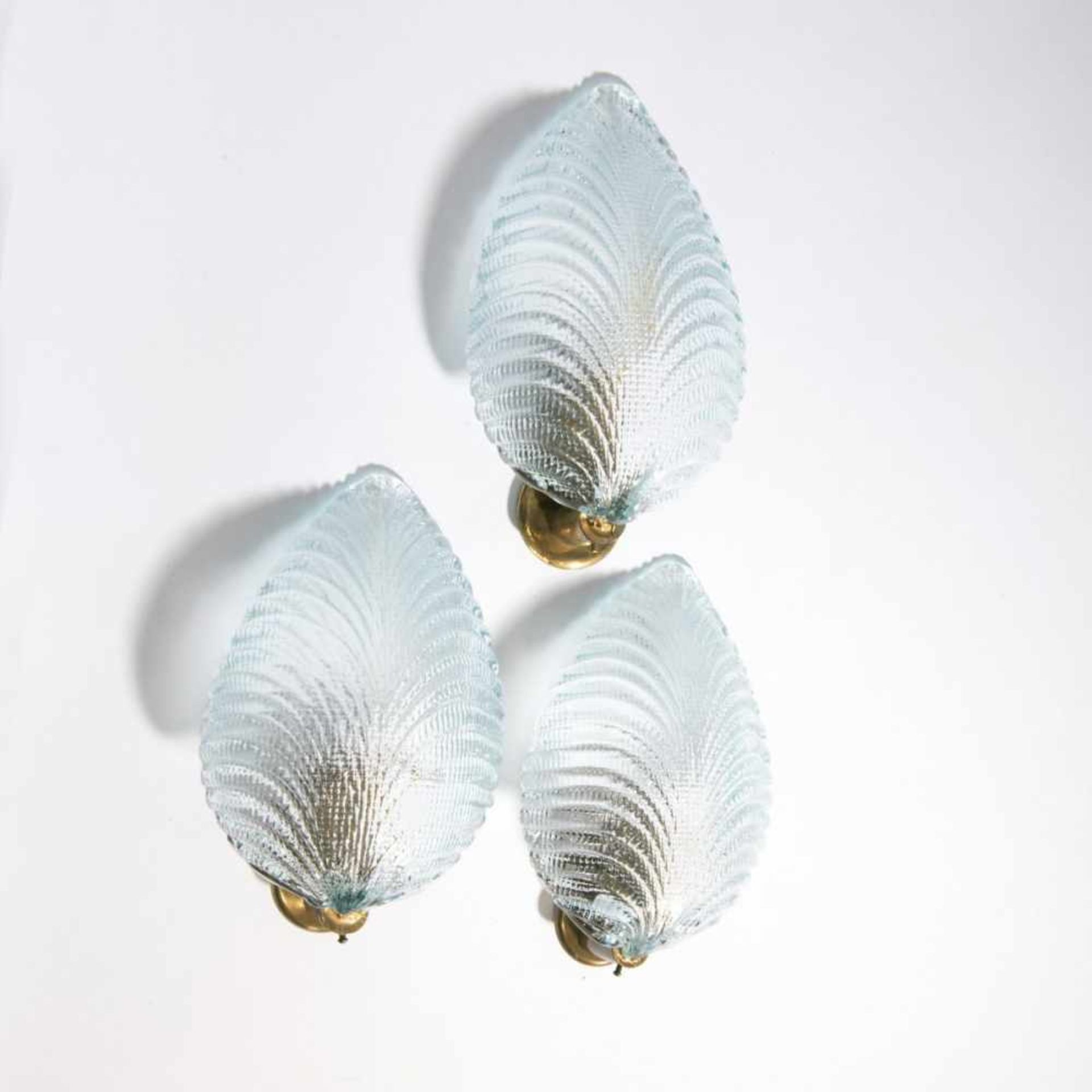 Murano, Three wall lights 'Leaf', 1950s