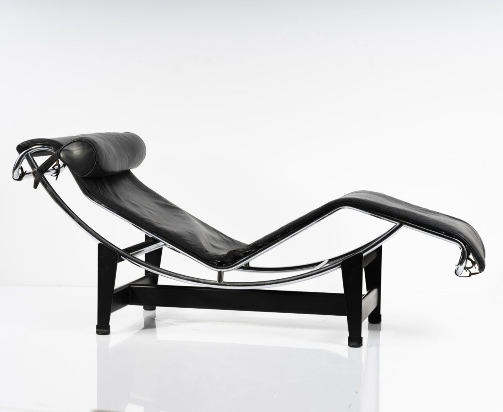 Le Corbusier; Pierre Jeanneret; Charlotte Perriand , 'LC 4' recliner, 1928 - Bild 2 aus 6