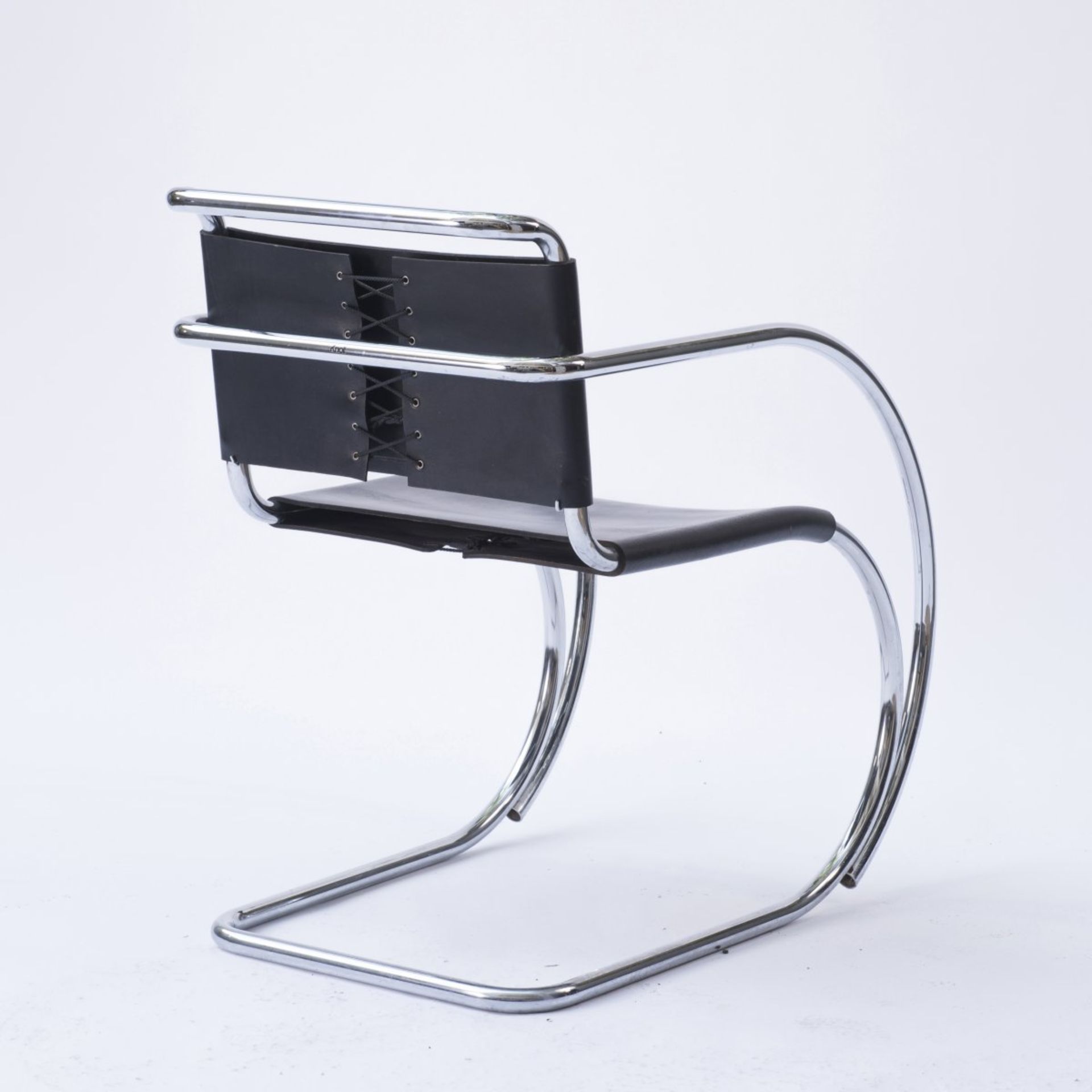 Ludwig Mies van der Rohe, 'MR 20' armchair, 1927 - Bild 3 aus 3