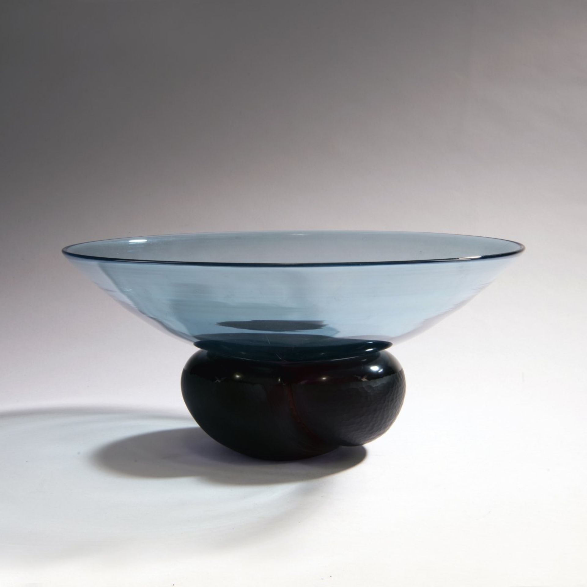 Laura Diaz de Santillana, Bowl, 1986