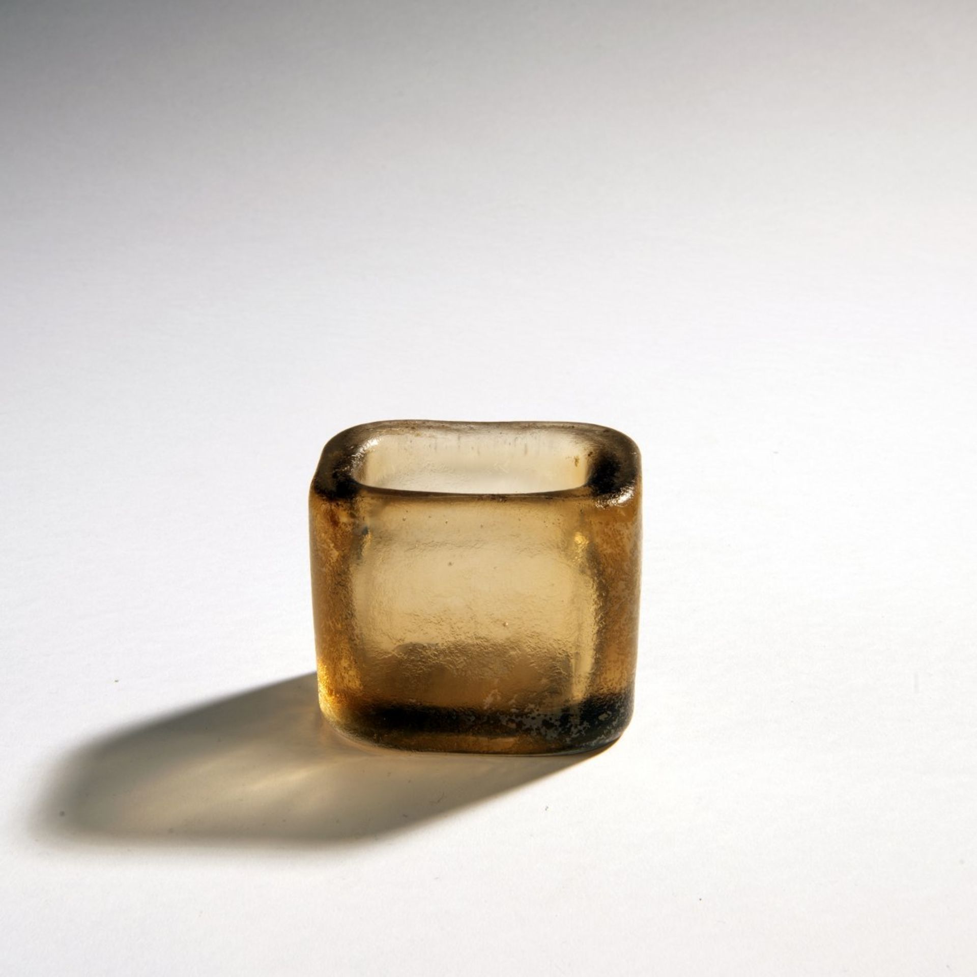 Carlo Scarpa, Small 'Corroso iridato' wedding vase, 1938 - Bild 2 aus 3