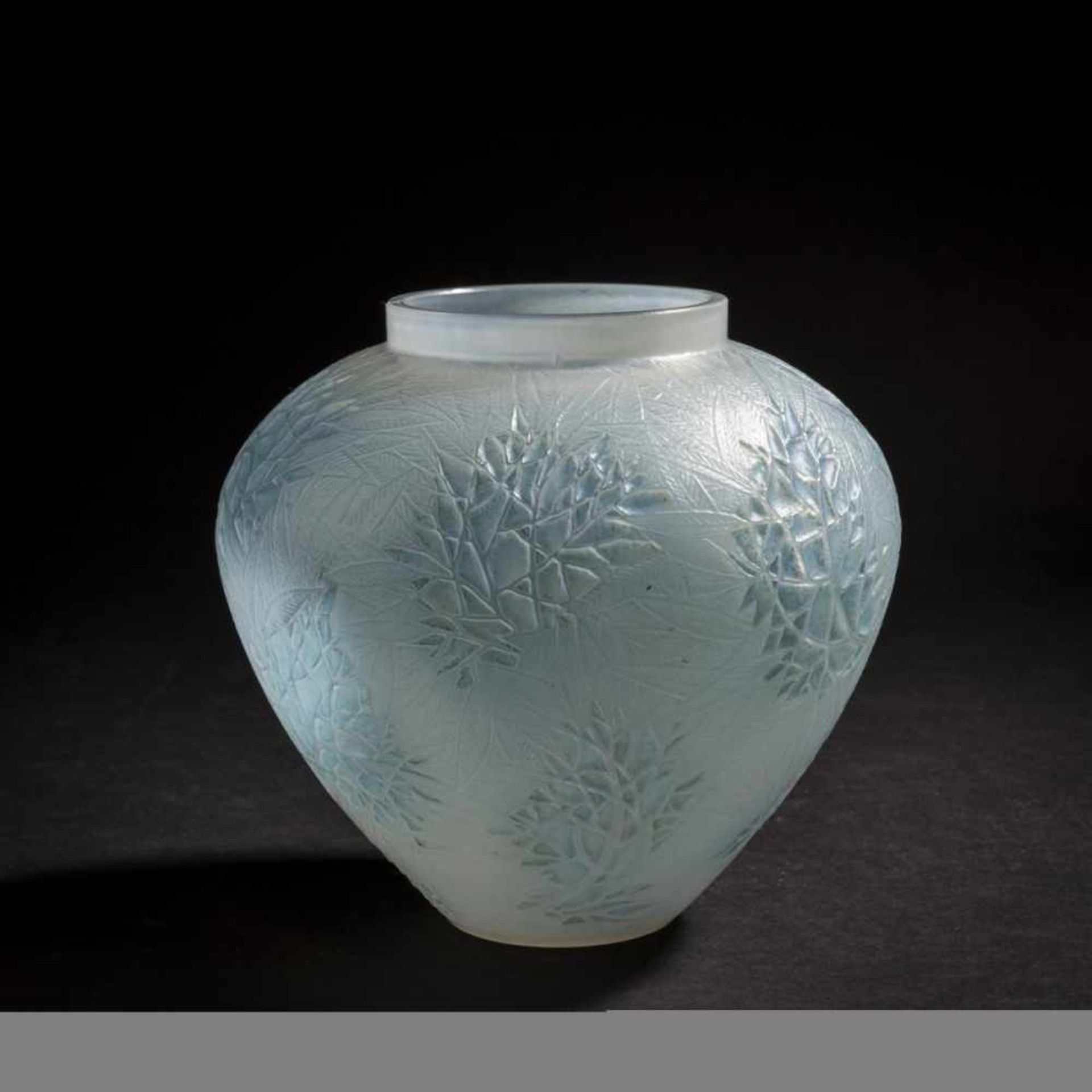 René Lalique, 'Esterel' vase, 1923'Esterel' vase, 1923H. 15.5 cm. Clear, mould-blown glass,