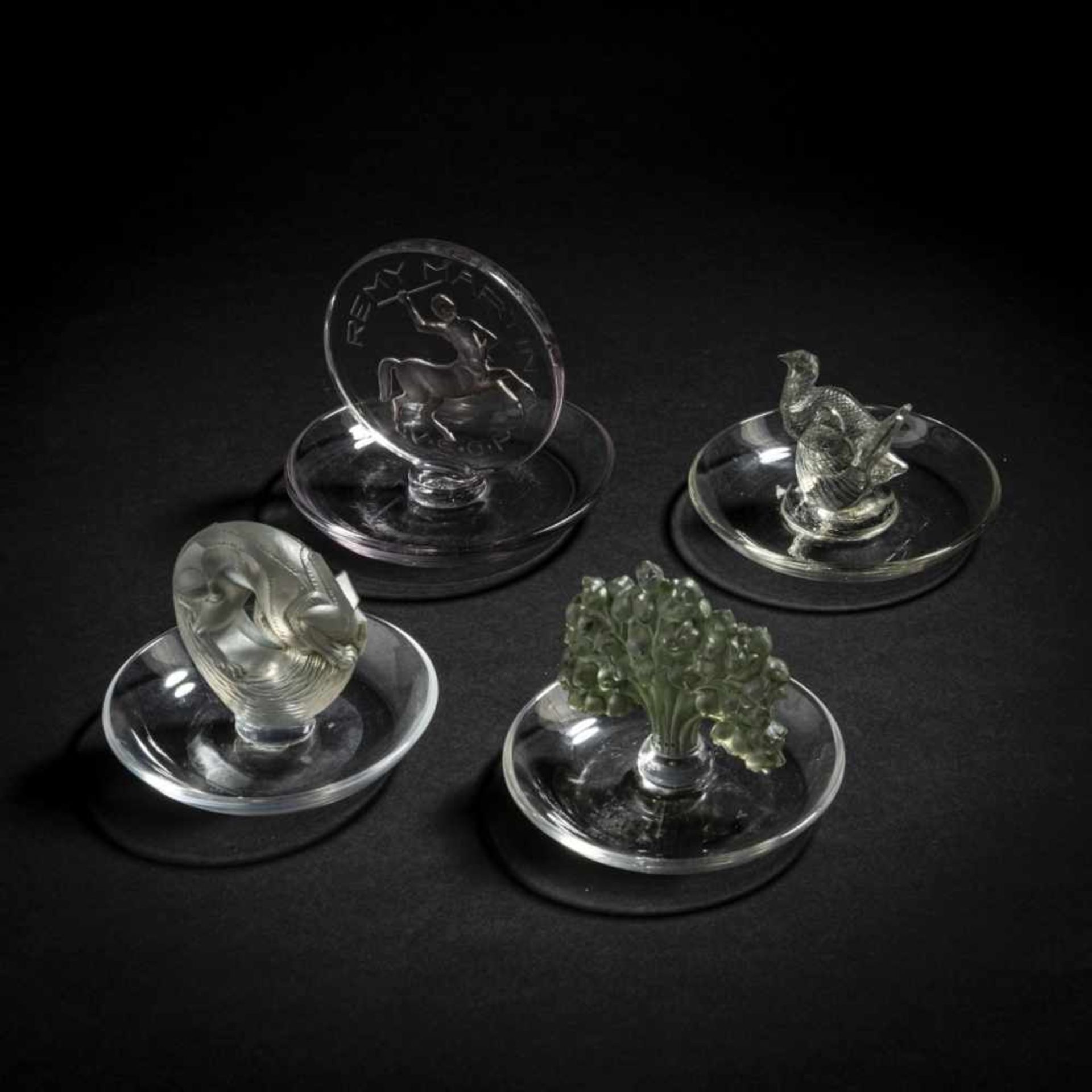 René Lalique; Marc Lalique, Four Ashtrays 'Dindon', 1925, 'Alaska', 1931, 'Muget', 1931, 'Remy - Bild 2 aus 7