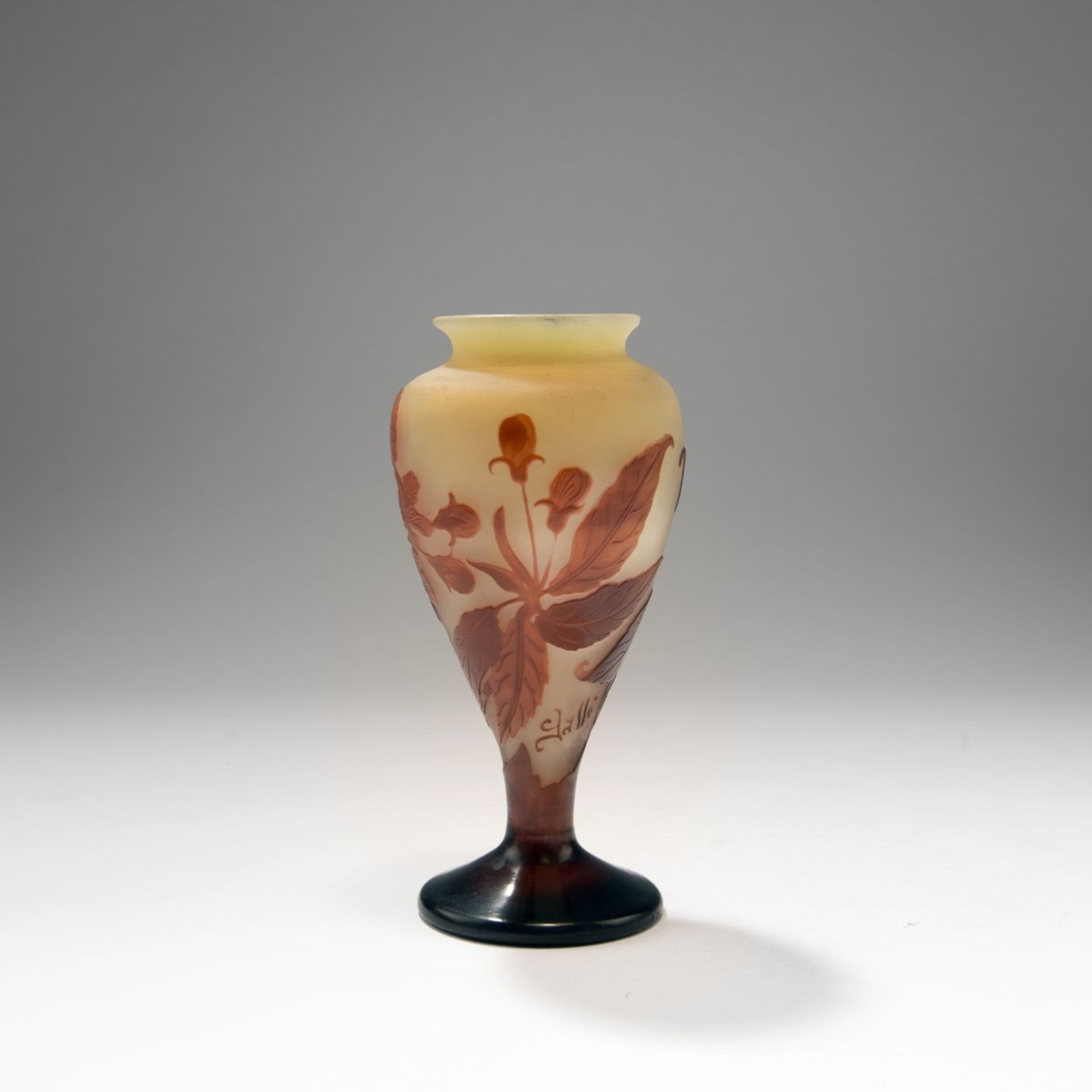 Etablissements Gallé, Nancy, 'Fleurs de cerisier' vase, 1908-18 - Bild 2 aus 3